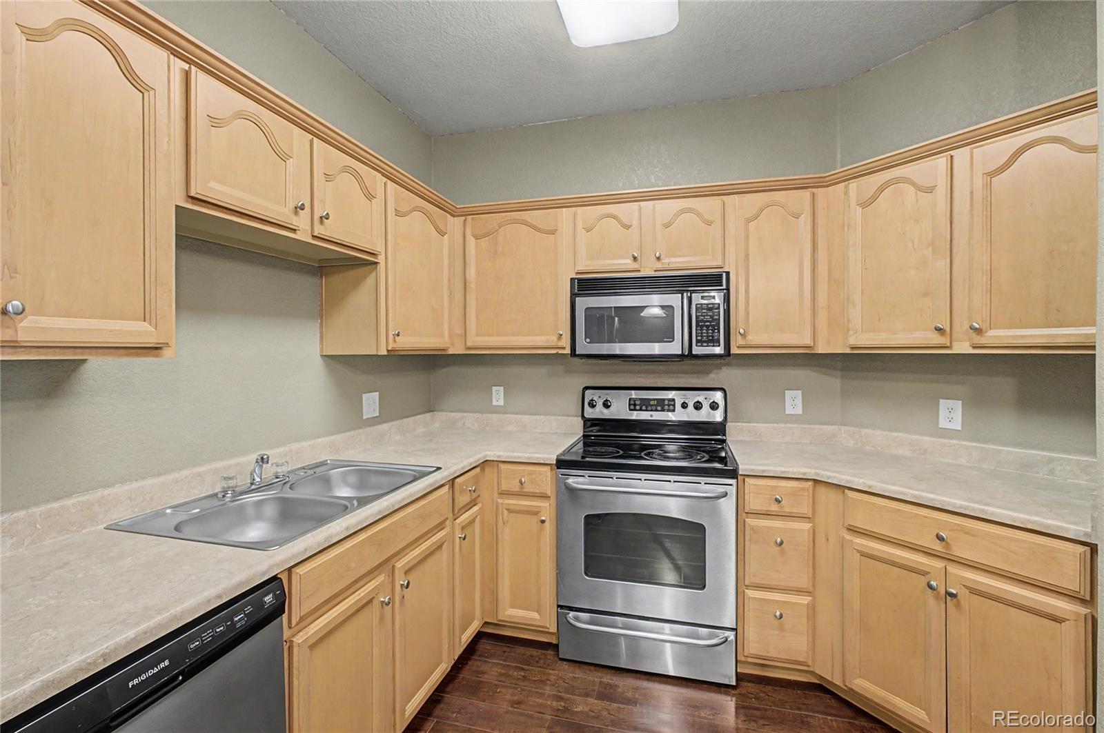 2133 Krisron Road, Unit D203 Fort Collins, CO 80525 - Photo 10 of 22