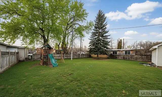 $359,900 | 433 West 2nd South, Rexburg, ID 83440