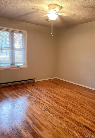 $254,900 | 204 West Oak Street, Nixa, MO 65714