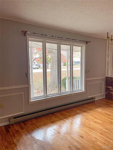 $254,900 | 204 West Oak Street, Nixa, MO 65714