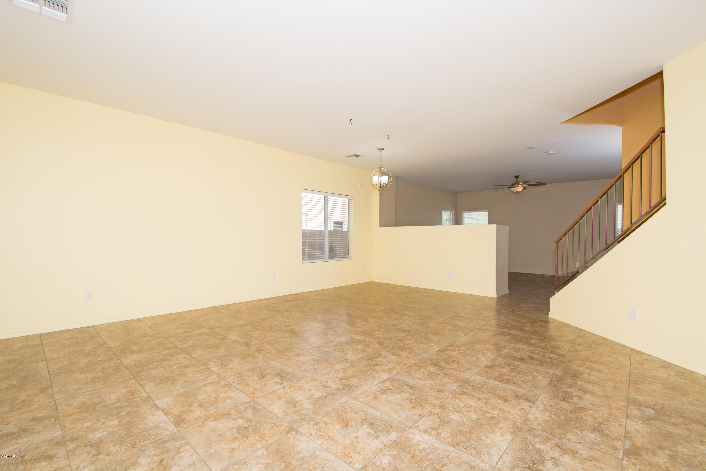 3595 East Fox Trotter Road Tucson, AZ 85739 - Photo 4 of 36