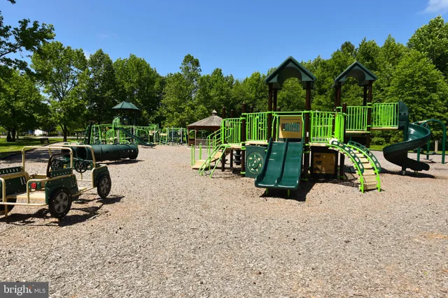 a view of a terrace with sitting area