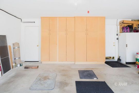 1248 Arroyo Street Ridgecrest, CA 93555 - Photo 28 of 34 a view of a room with a flat screen tv
