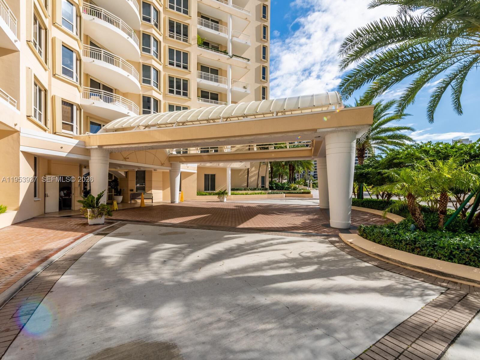 888 Brickell Key Drive, Unit 210 Miami, FL 33131 - Photo 2 of 79