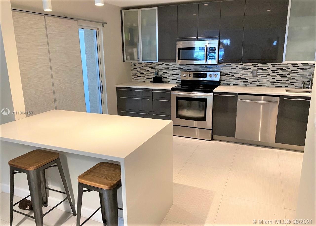 599 Racquet Club Road, Unit 6817 Weston, FL 33326 - Photo 3 of 17