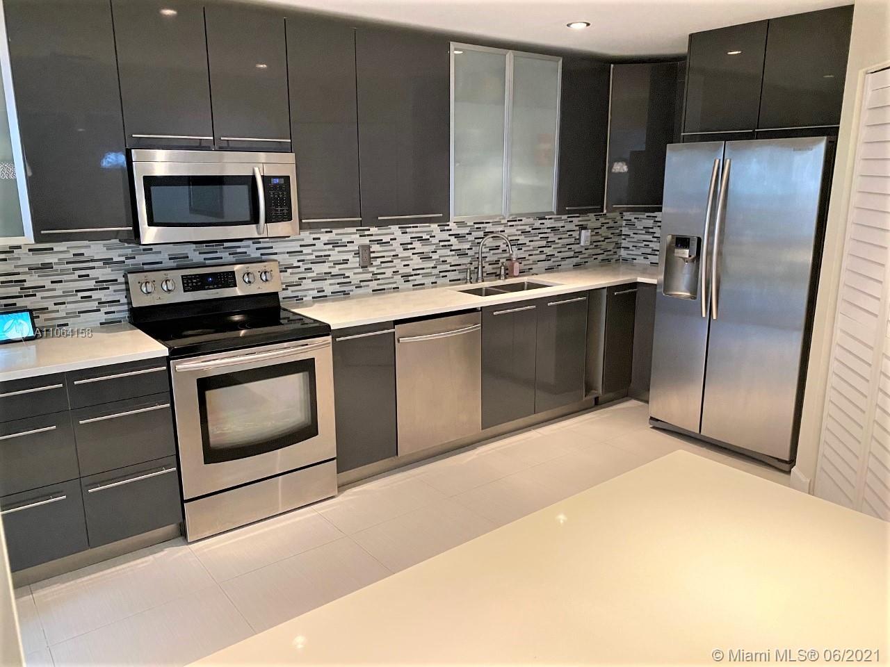 599 Racquet Club Road, Unit 6817 Weston, FL 33326 - Photo 4 of 17