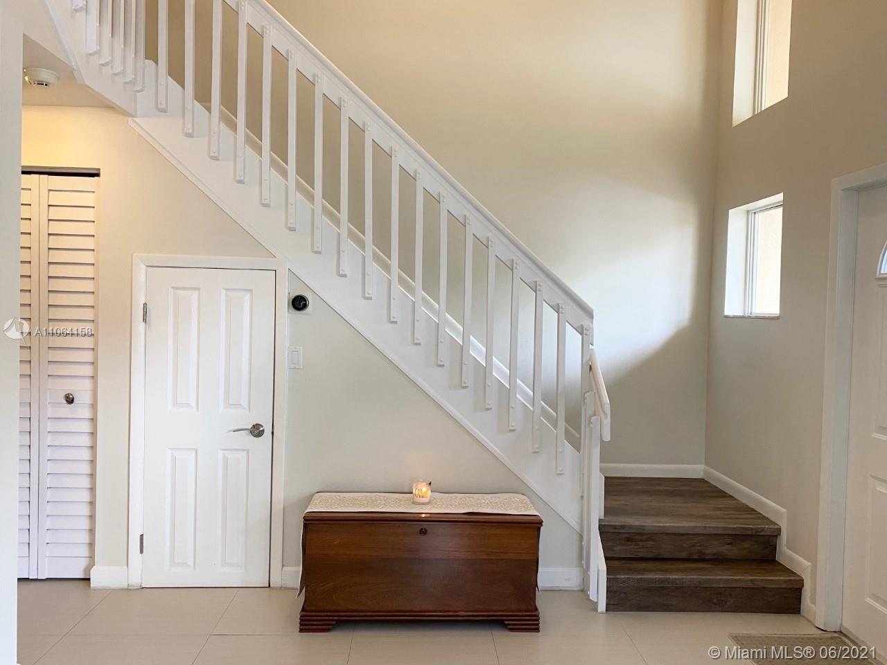 599 Racquet Club Road, Unit 6817 Weston, FL 33326 - Photo 9 of 17