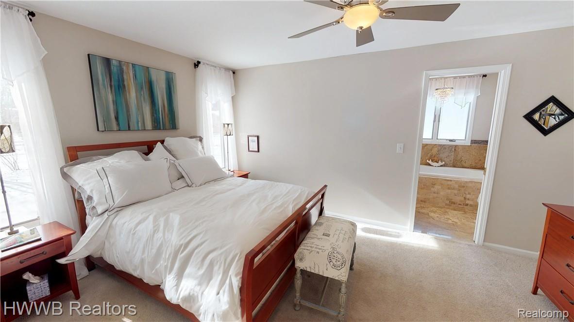 390 East Maryknoll Road Rochester, MI 48309 - Photo 13 of 38 Welcome-To-390-E-Maryknoll-Road-In-Rochester-Hills-14-Master-Bedroom.jpg