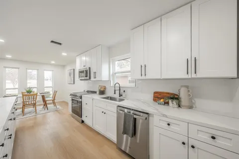 $490,000 | 13551 Rawhide Parkway, Farmers Branch, TX 75234