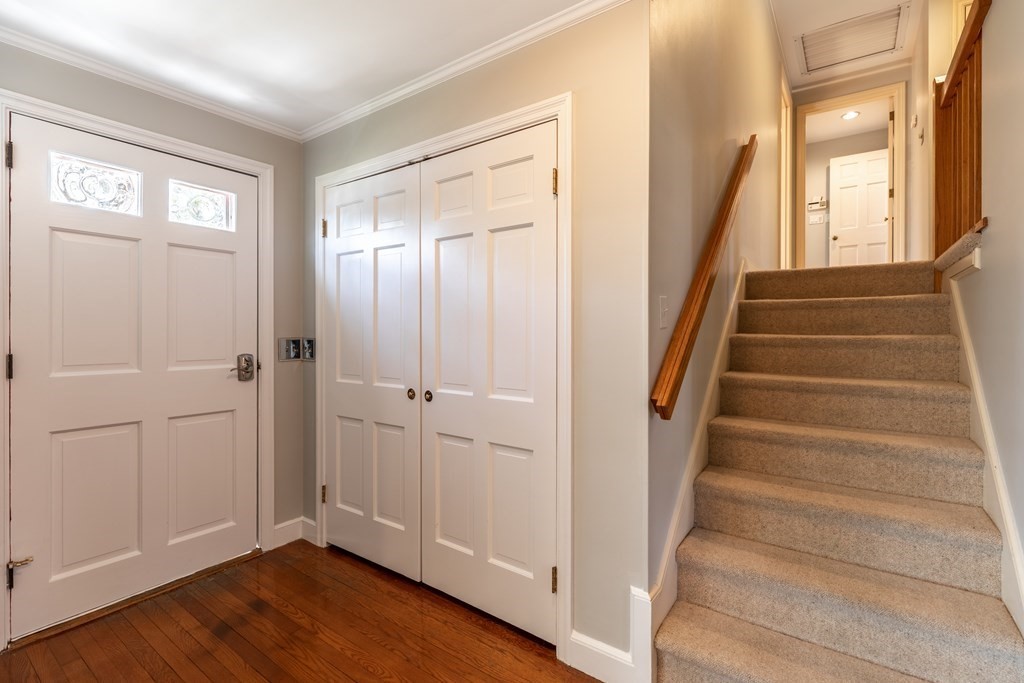 11 Blake Road Lexington, MA 02420 - Photo 6 of 34
