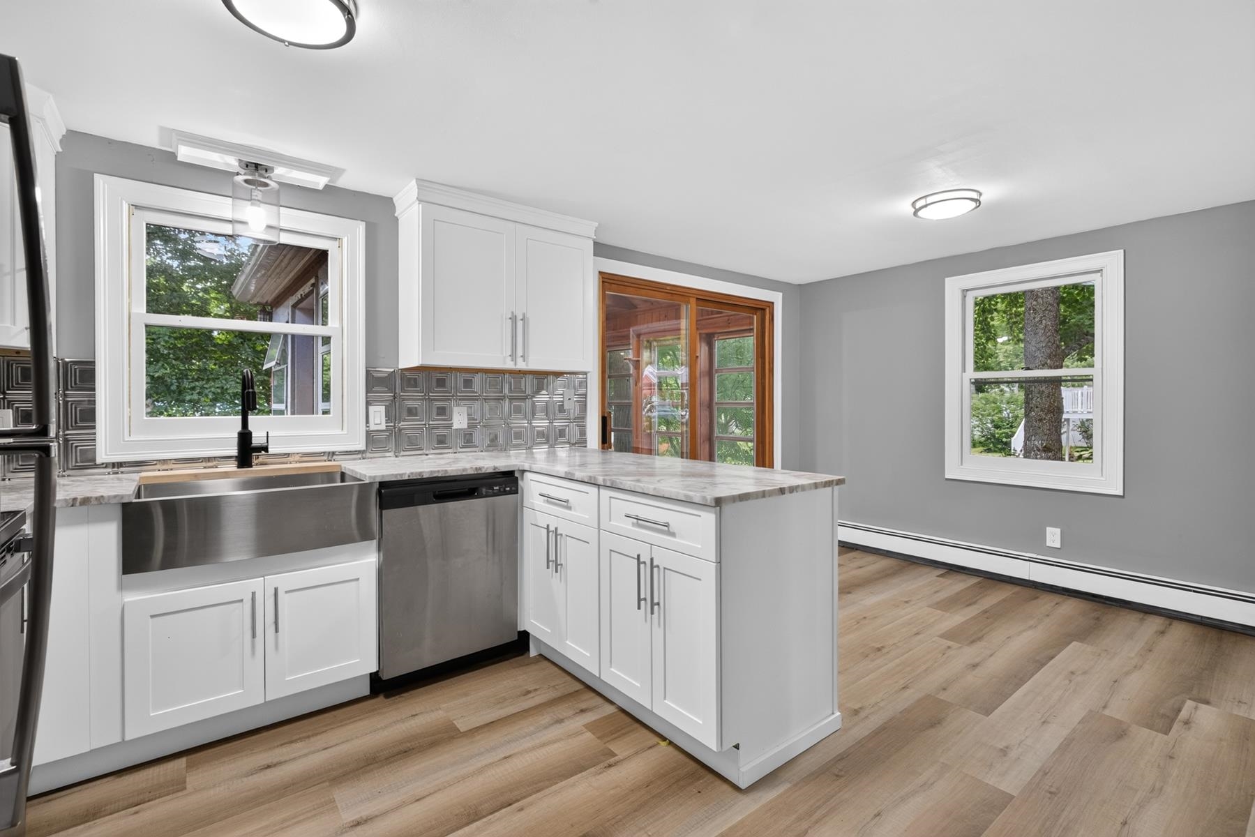 22 Anita Street Rochester, NH 03867 - Photo 11 of 40 Gallery Image 11