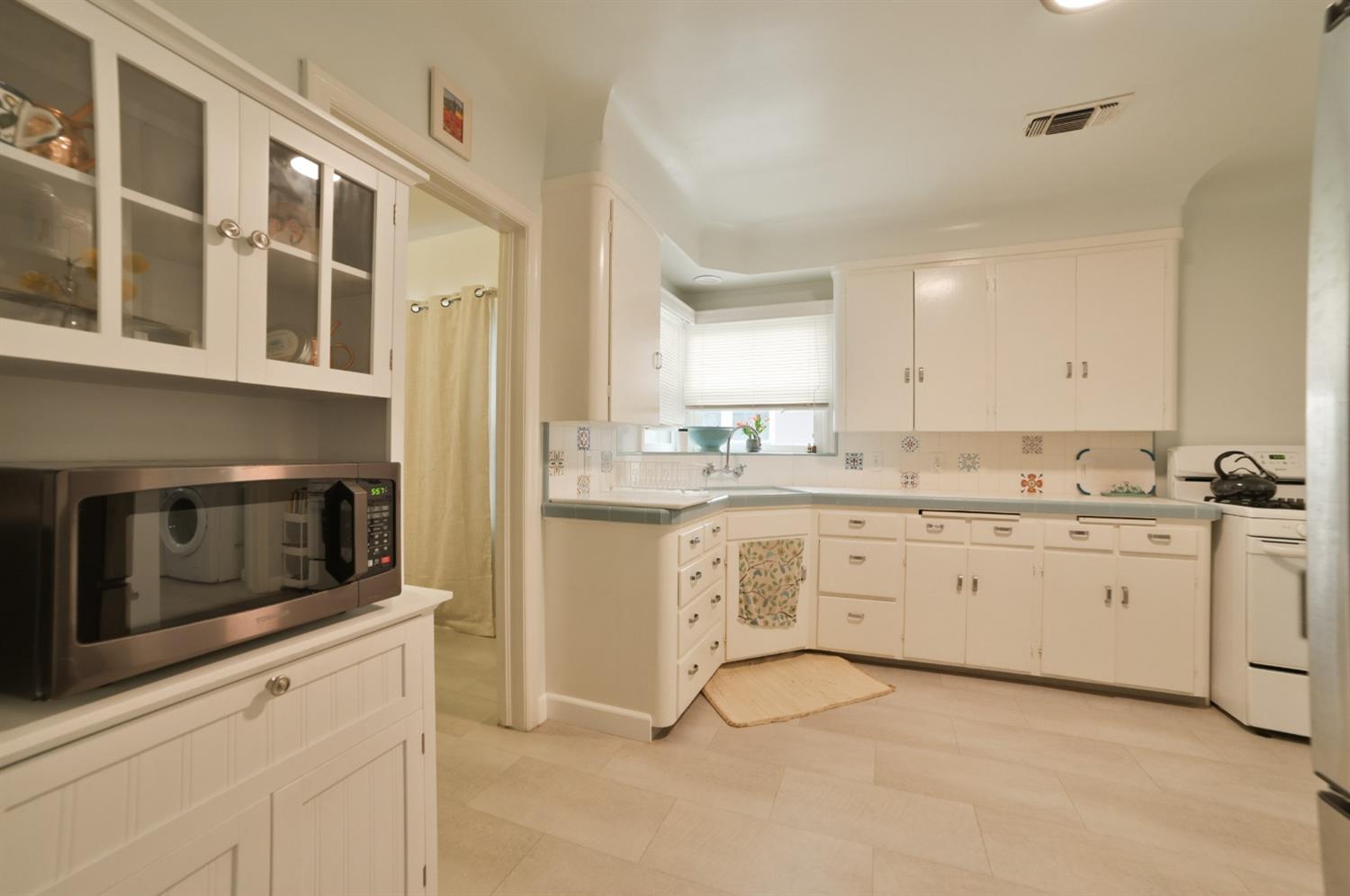 170 West Myrtle Avenue Reedley, CA 93654 - Photo 7 of 46 Gallery Image 7