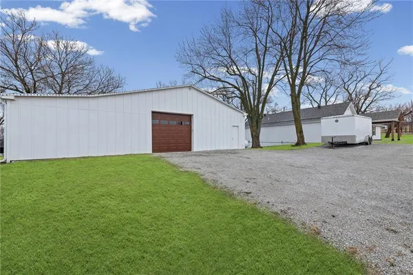 $499,000 | 17391 Highway 371, Faucett, MO 64448