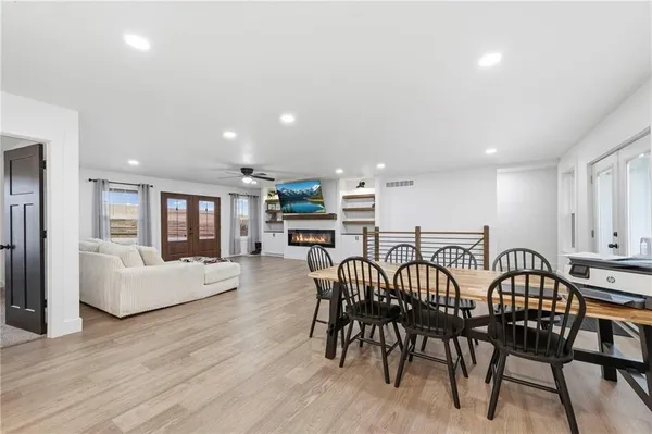 $499,000 | 17391 Highway 371, Faucett, MO 64448