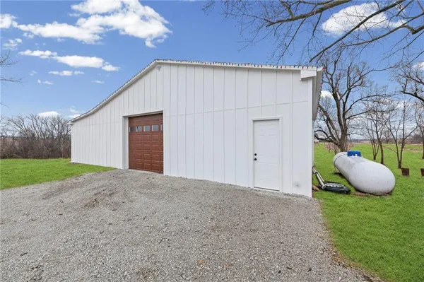 $499,000 | 17391 Highway 371, Faucett, MO 64448