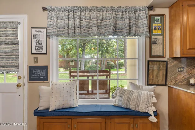 $560,000 | 313 Darby Lane, New Iberia, LA 70560