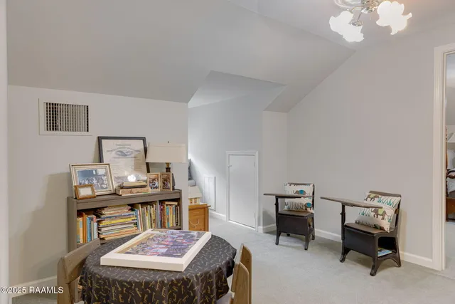 $560,000 | 313 Darby Lane, New Iberia, LA 70560