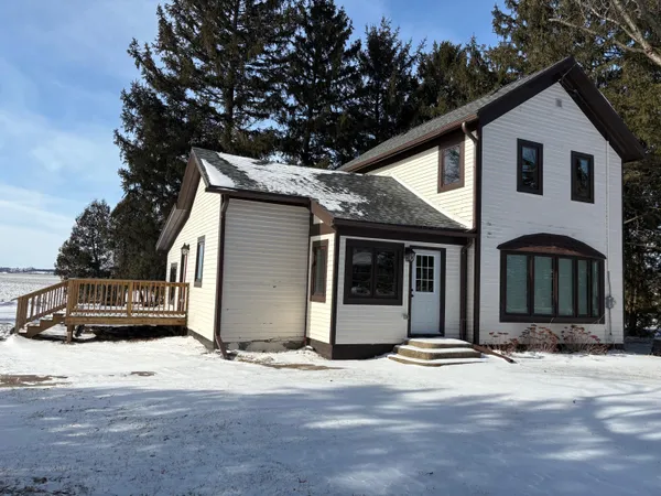 $390,000 | N6267 County Rd P, Richmond, WI 53115