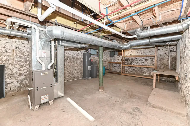 $399,999 | N6267 County Rd P, Richmond, WI 53115