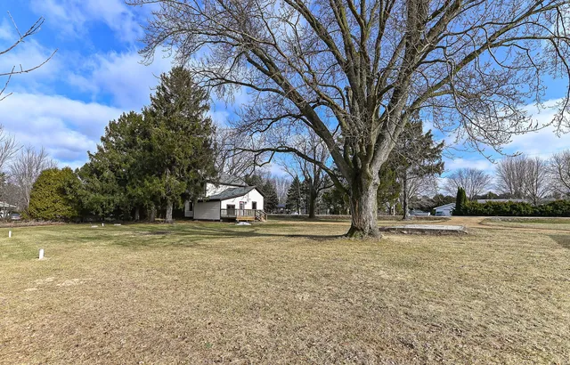 $399,999 | N6267 County Rd P, Richmond, WI 53115