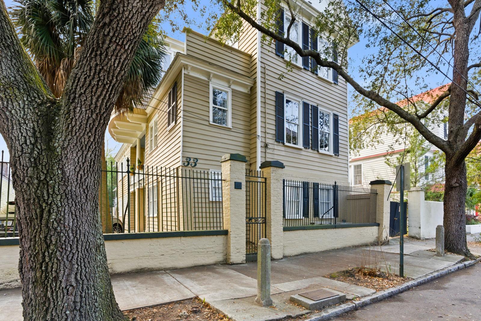 33 Pitt Street, Unit 3 Charleston, SC 29401 - Photo 15 of 26 front of 33 Pitt Street
