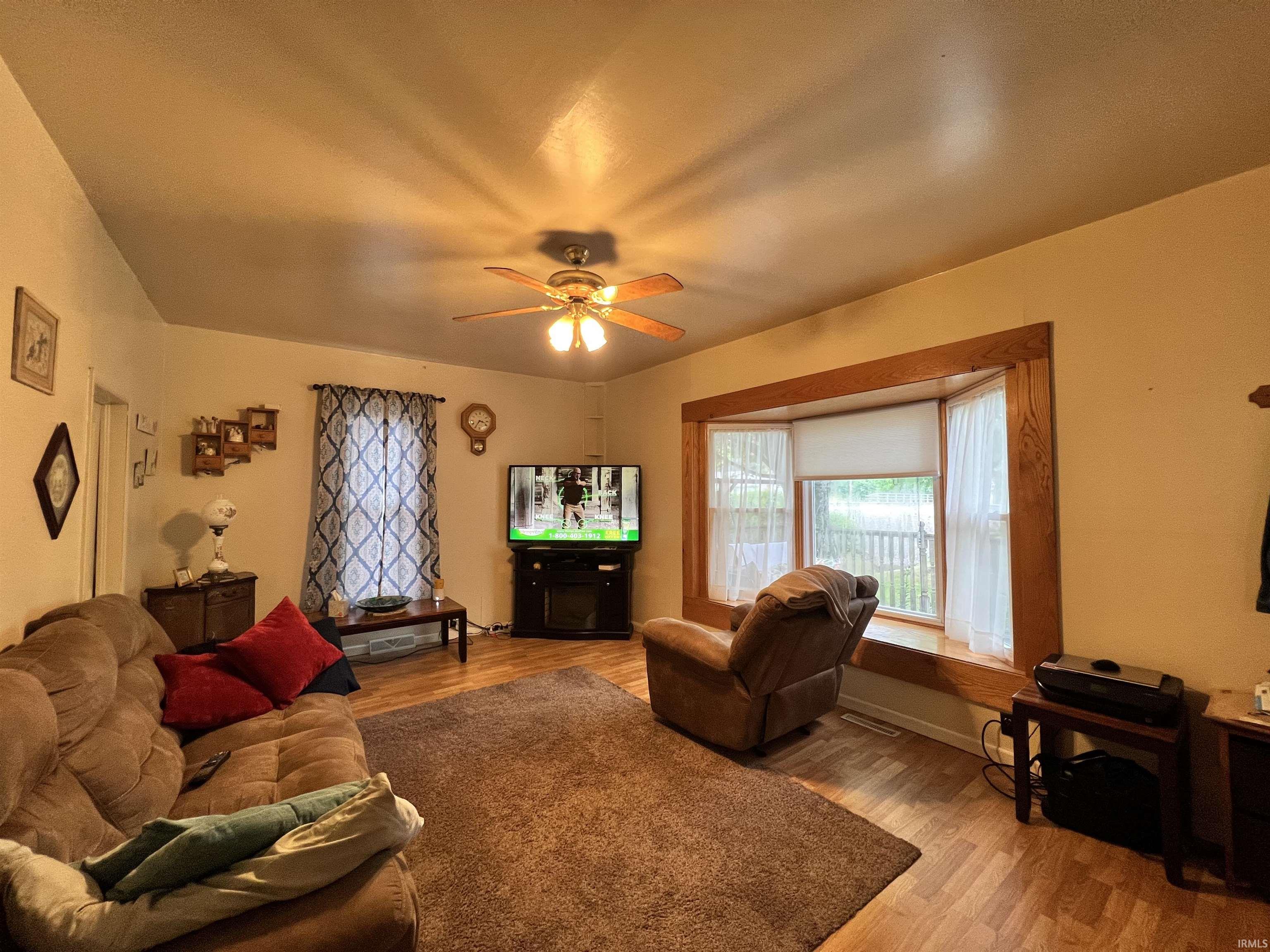 101 North River Road North Manchester, IN 46962 - Photo 2 of 15