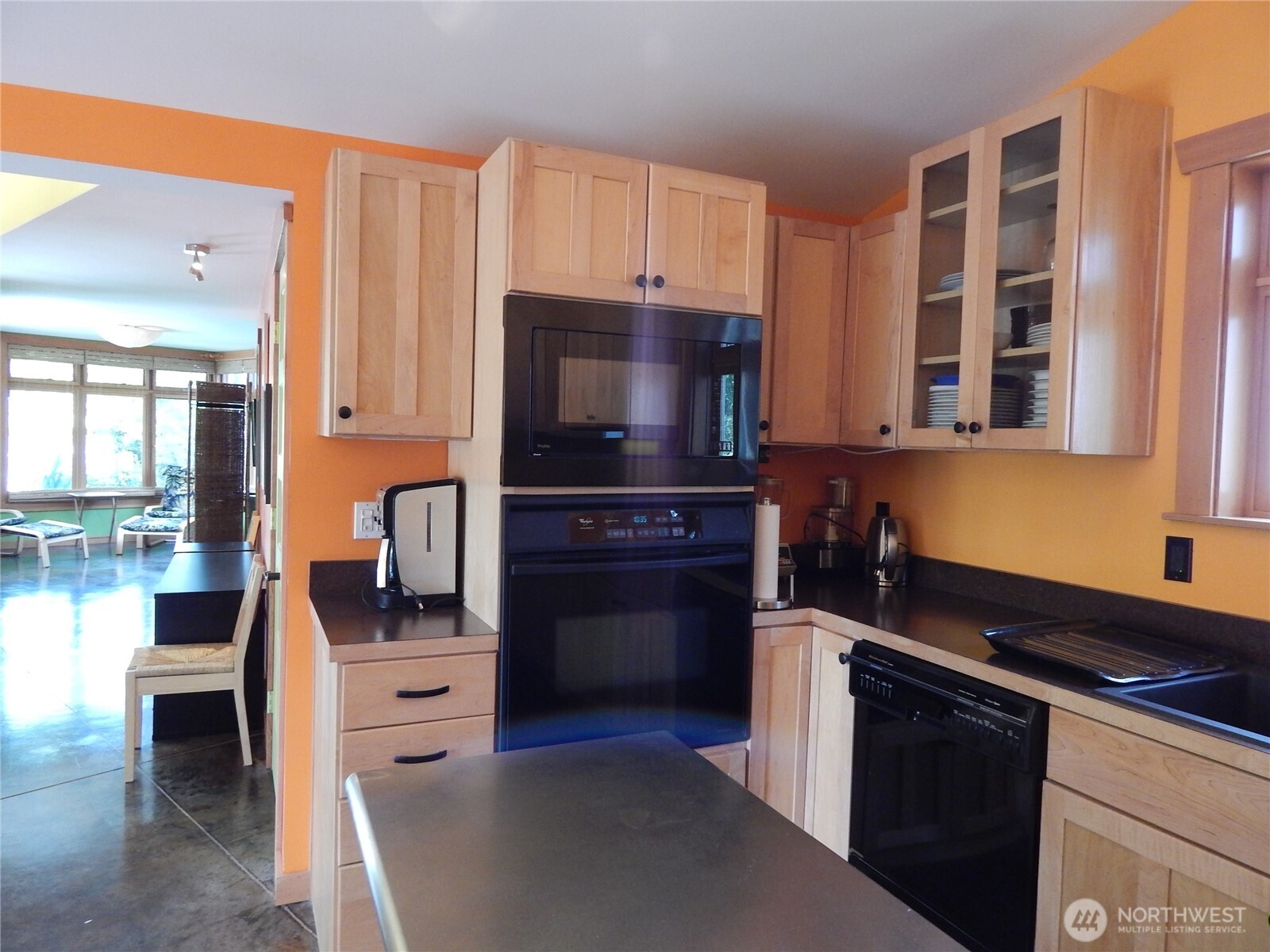 7321 35th Avenue Southwest Seattle, WA 98126 - Photo 13 of 35