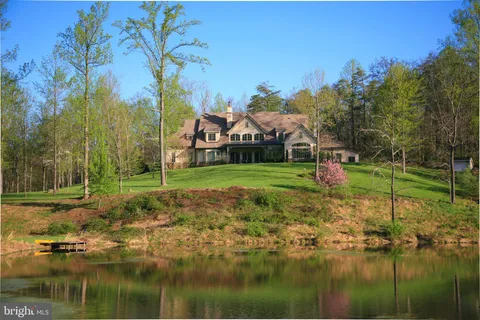 $3,999,000 | 3665 Creels Lane, The Plains, VA 20198
