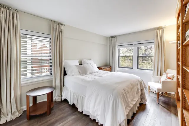 $315,000 | 1350 North Astor Street, Unit 4C, Chicago, IL 60610