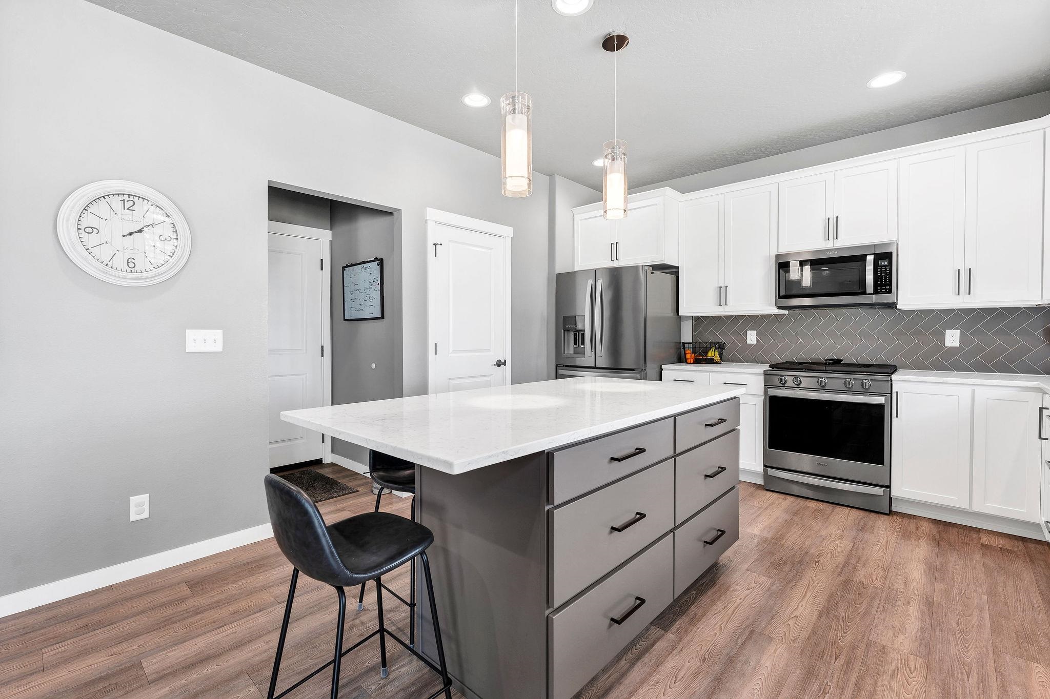 548 West Raptor Peak Drive Spokane, WA 99224 - Photo 11 of 47