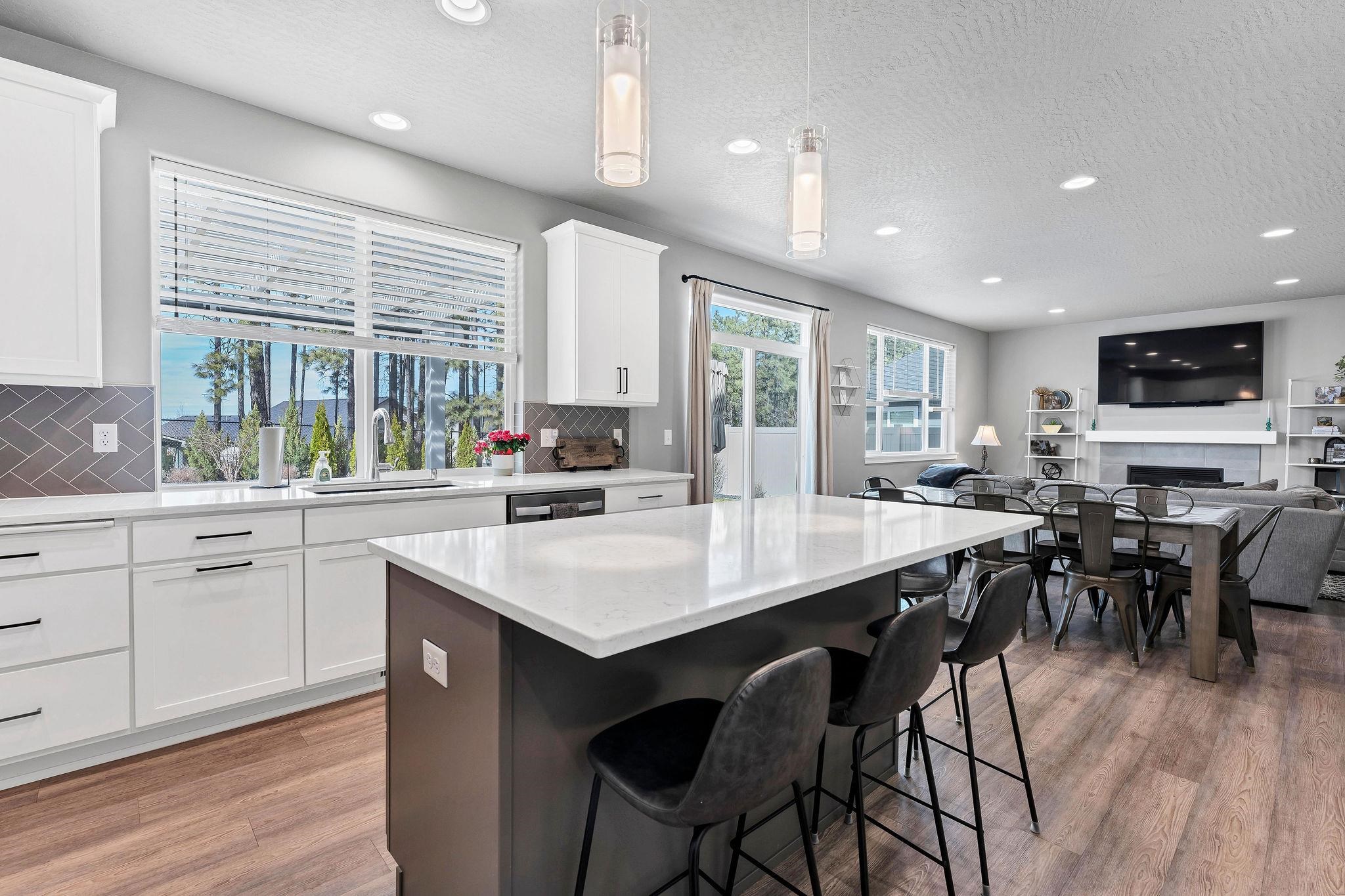 548 West Raptor Peak Drive Spokane, WA 99224 - Photo 16 of 47