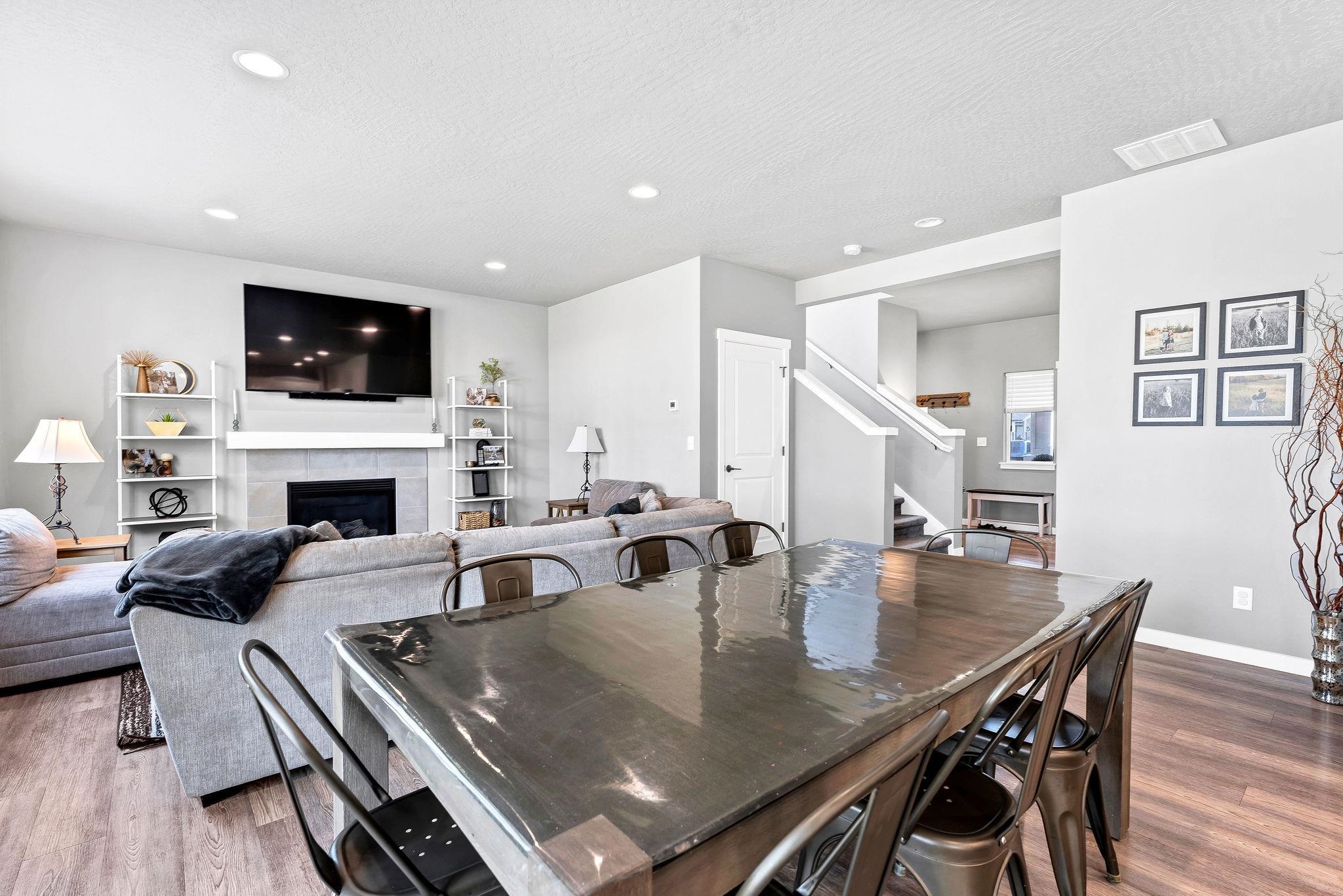 548 West Raptor Peak Drive Spokane, WA 99224 - Photo 17 of 47