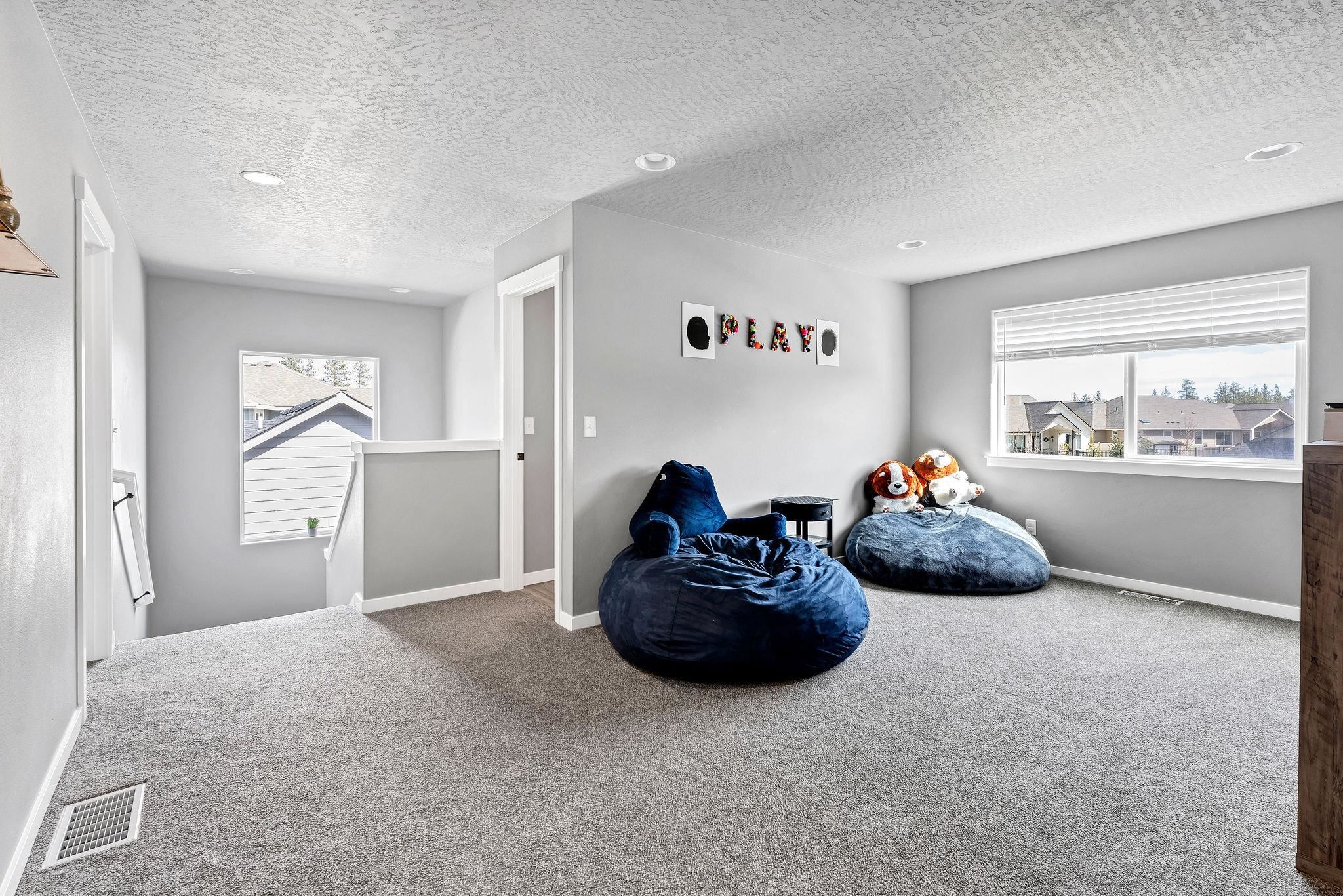 548 West Raptor Peak Drive Spokane, WA 99224 - Photo 21 of 47