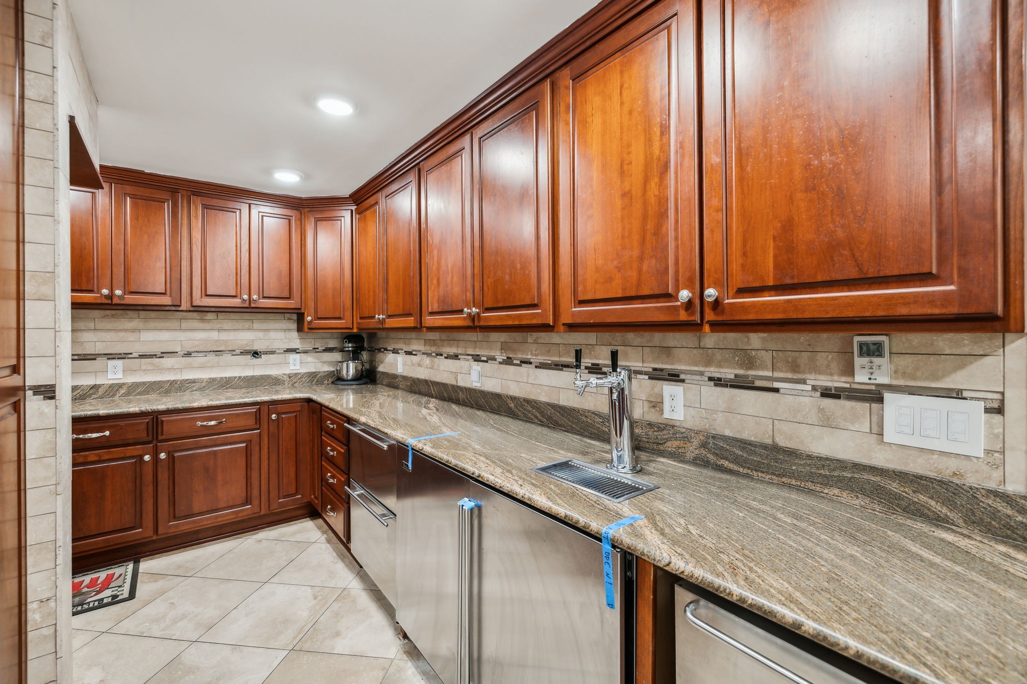 1657 Boswell Road Winchester, TN 37398 - Photo 17 of 70 a kitchen with stainless steel appliances granite countertop a sink a stove and cabinets