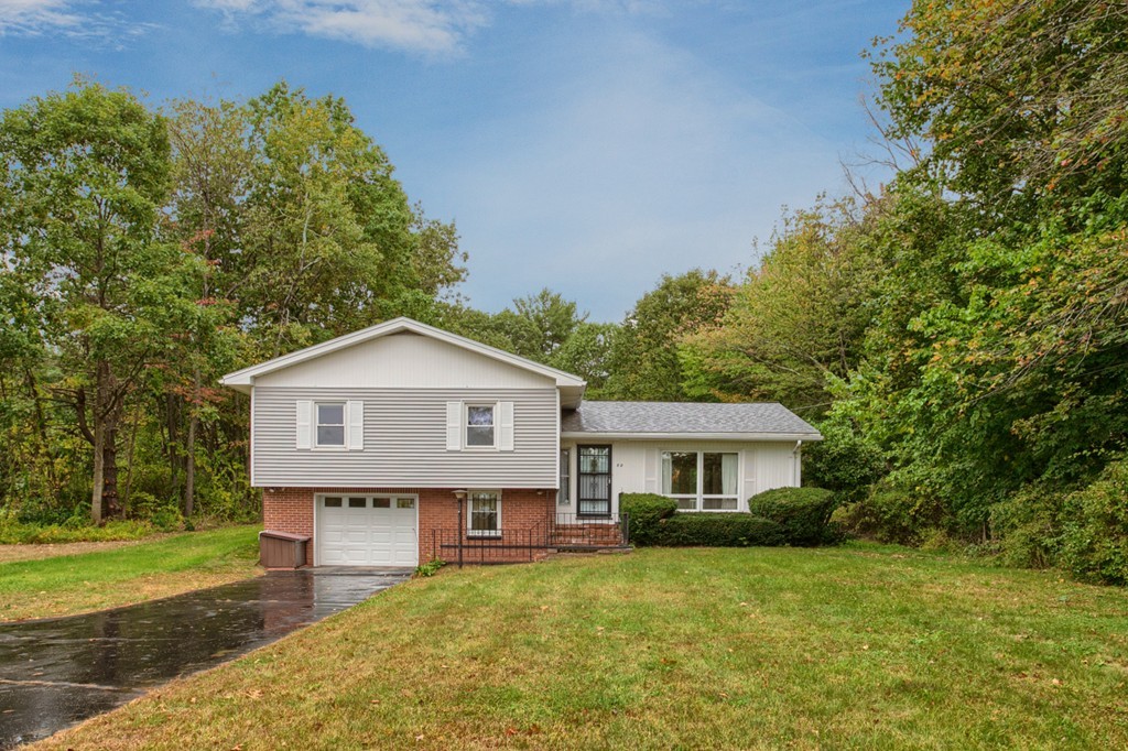 86 Elmwood Road Winchendon, MA 01475 - Photo 1 of 30 Gallery Image 1