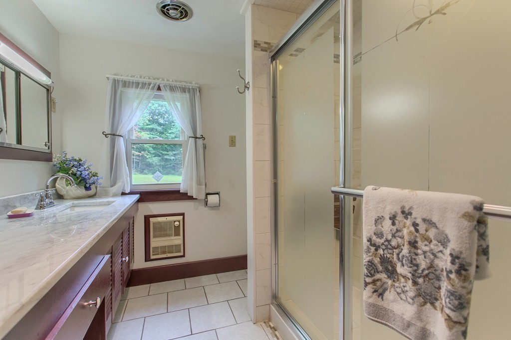 86 Elmwood Road Winchendon, MA 01475 - Photo 16 of 30 Gallery Image 16