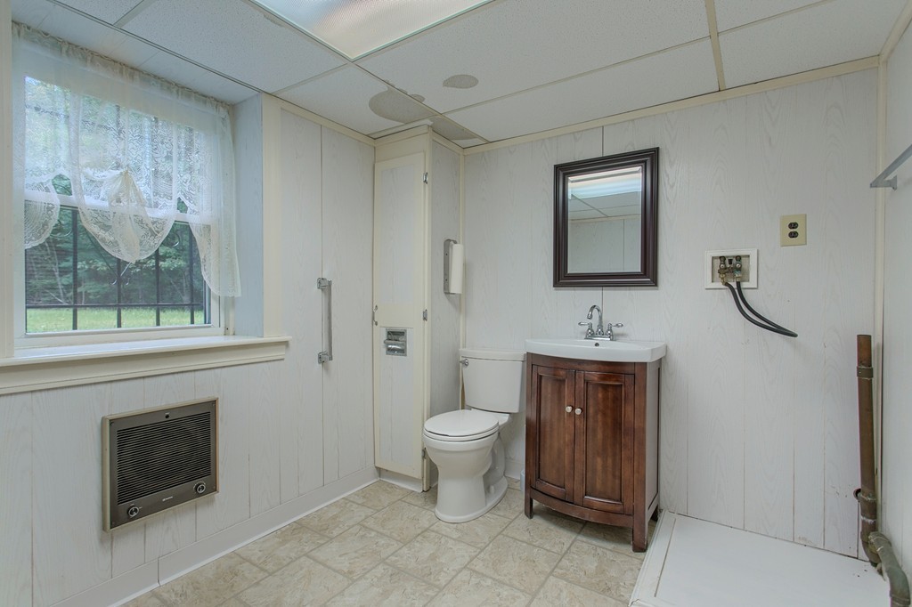 86 Elmwood Road Winchendon, MA 01475 - Photo 26 of 30 Gallery Image 26