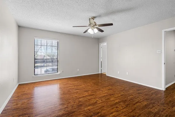 $2,100 | 710 Peach Court, Grapevine, TX 76051