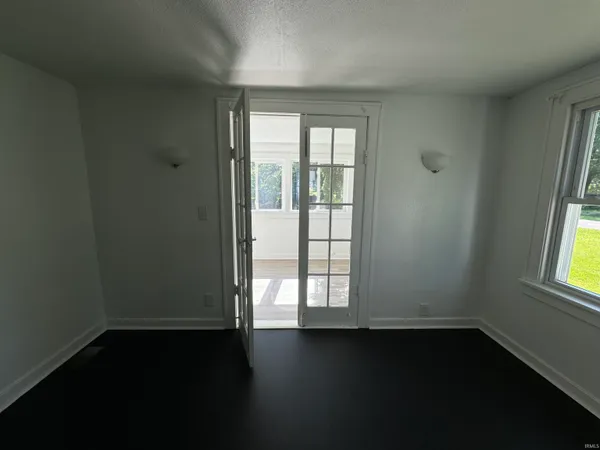 $800 | 2110 East Yale Avenue, Muncie, IN 47303