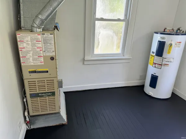 $800 | 2110 East Yale Avenue, Muncie, IN 47303