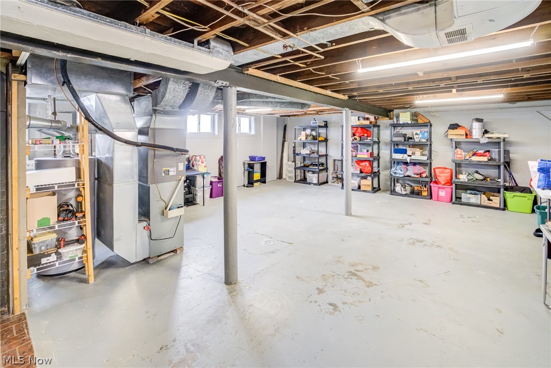 7600 Spring Garden Road Cleveland, OH 44129 - Photo 25 of 29