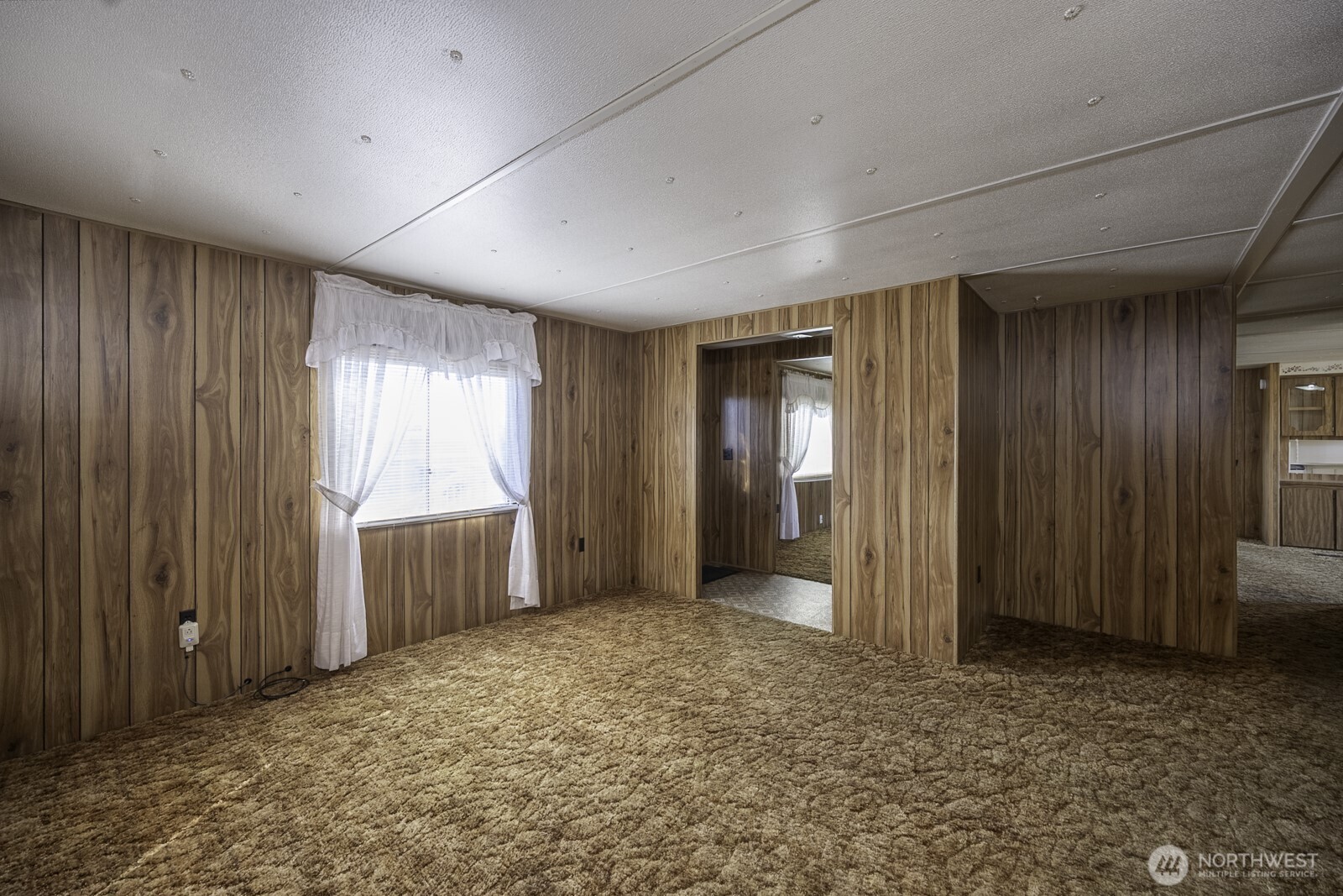 4934 Rd M Northeast Moses Lake, WA 98837 - Photo 31 of 34 a view of an empty room with a window