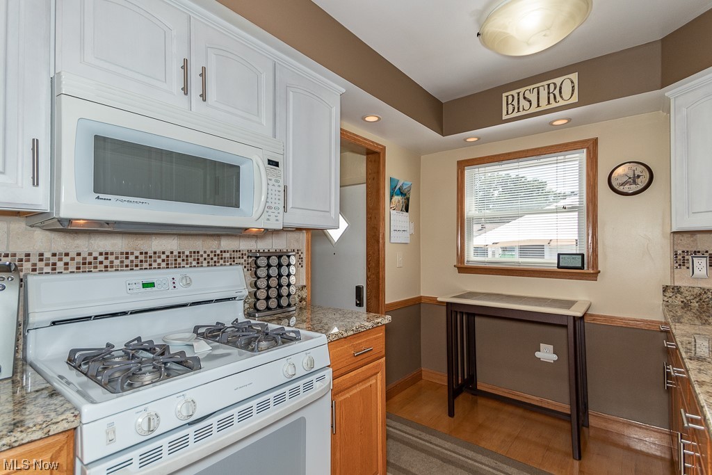 30308 Barjode Road Willowick, OH 44095 - Photo 15 of 35