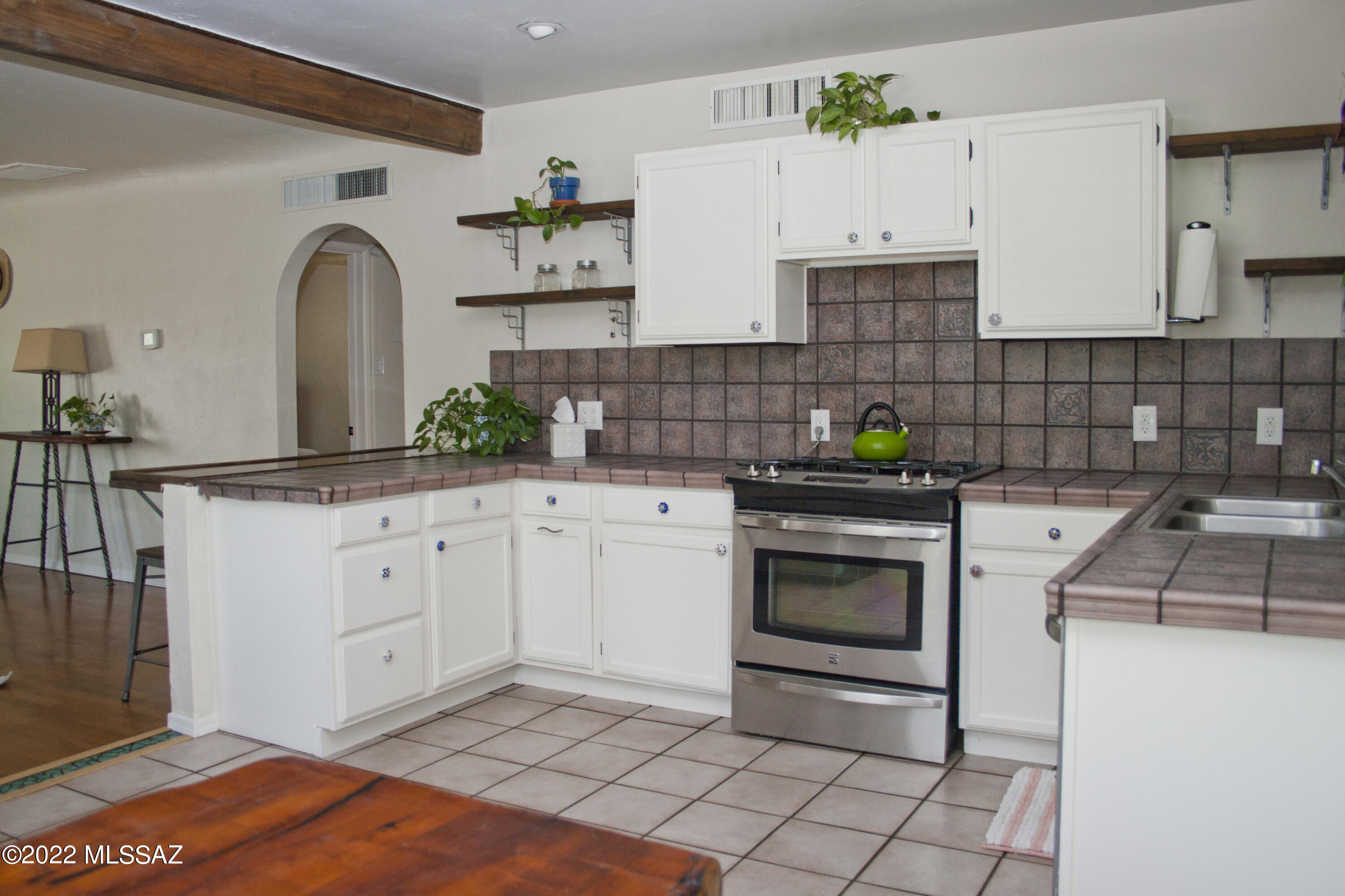 1347 East Spring Street Tucson, AZ 85719 - Photo 11 of 46 Gallery Image 11