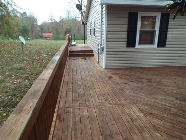 1129 Red Hill Valley Road Southeast, Unit 2 Cleveland, TN 37323 - Photo 17 of 41 1129 Red Hill DSCF2735 Deck