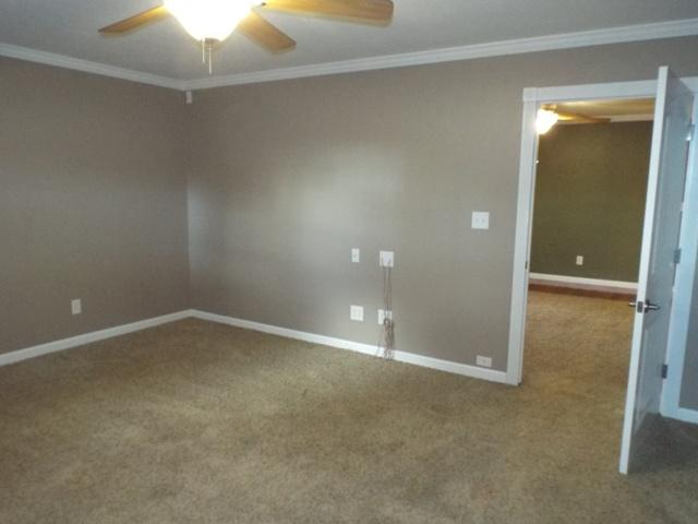 1129 Red Hill Valley Road Southeast, Unit 2 Cleveland, TN 37323 - Photo 28 of 41 1129 Red Hill DSCF2710 Mstr Bdrm