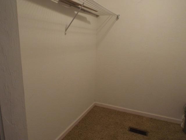 1129 Red Hill Valley Road Southeast, Unit 2 Cleveland, TN 37323 - Photo 33 of 41 1129 Red Hill DSCF2700 mstr closet
