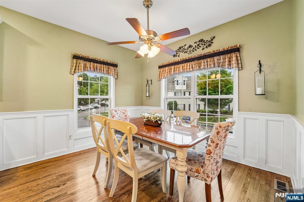 301 Cambridge Drive Butler, NJ 07405 - Photo 5 of 26