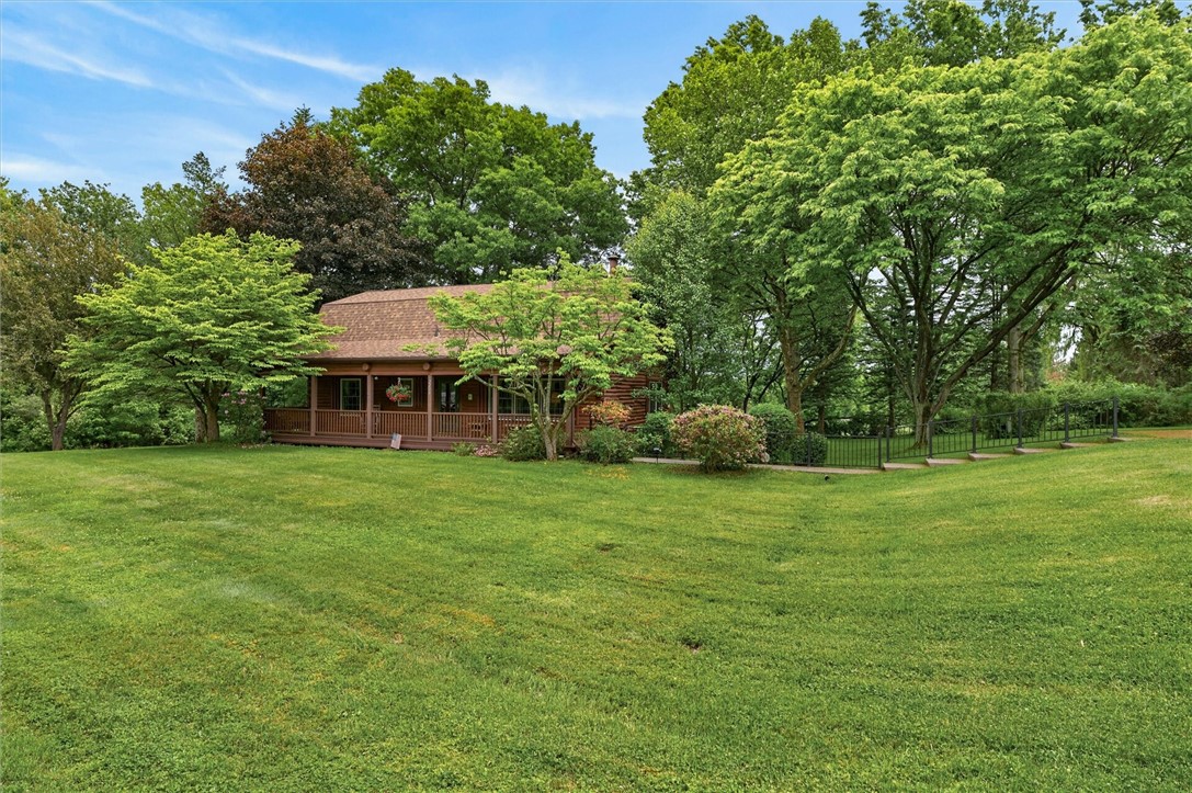 2203 Whitney Road East Perinton, NY 14450 - Photo 3 of 49