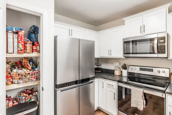 $337,500 | 6883 Us Highway East, Westmoreland, TN 37186